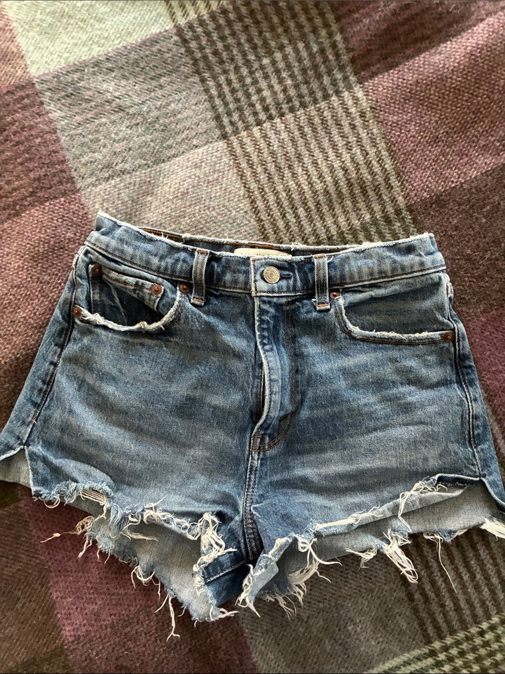 Abercrombie & Fitch High Rise Short